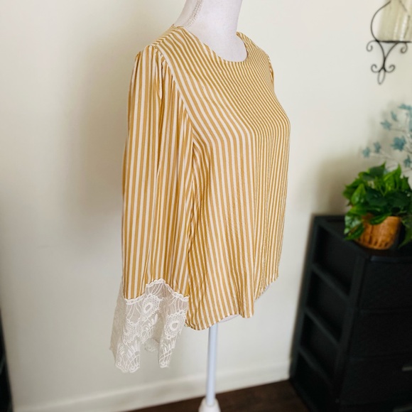 H & M women’s striped lace trim wide sleeve keyhole blouse top Sz 8 yellow white - Picture 2 of 9